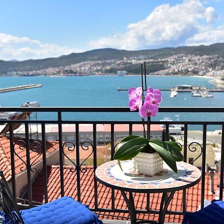 Golden Sea View - Old Town Apartment Kavála Luaran gambar