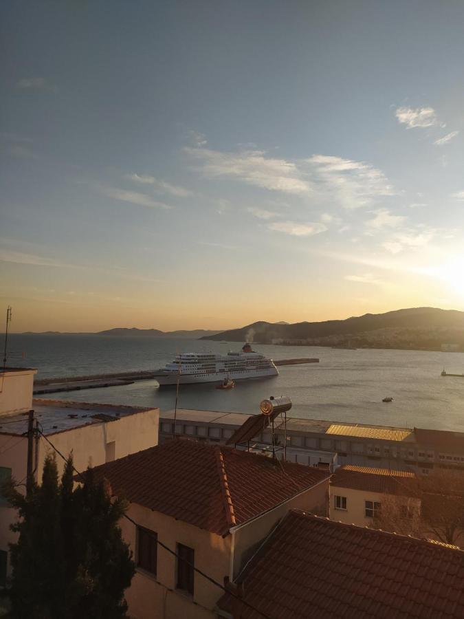 Golden Sea View - Old Town Apartment Kavála Luaran gambar